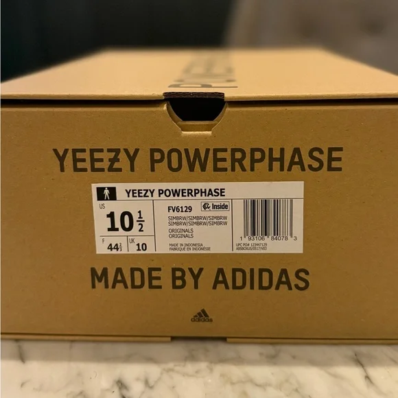 ADIDAS YEEZY Powerphase "Simple Brown" Sneakers (2020) - Picture 9 of 11